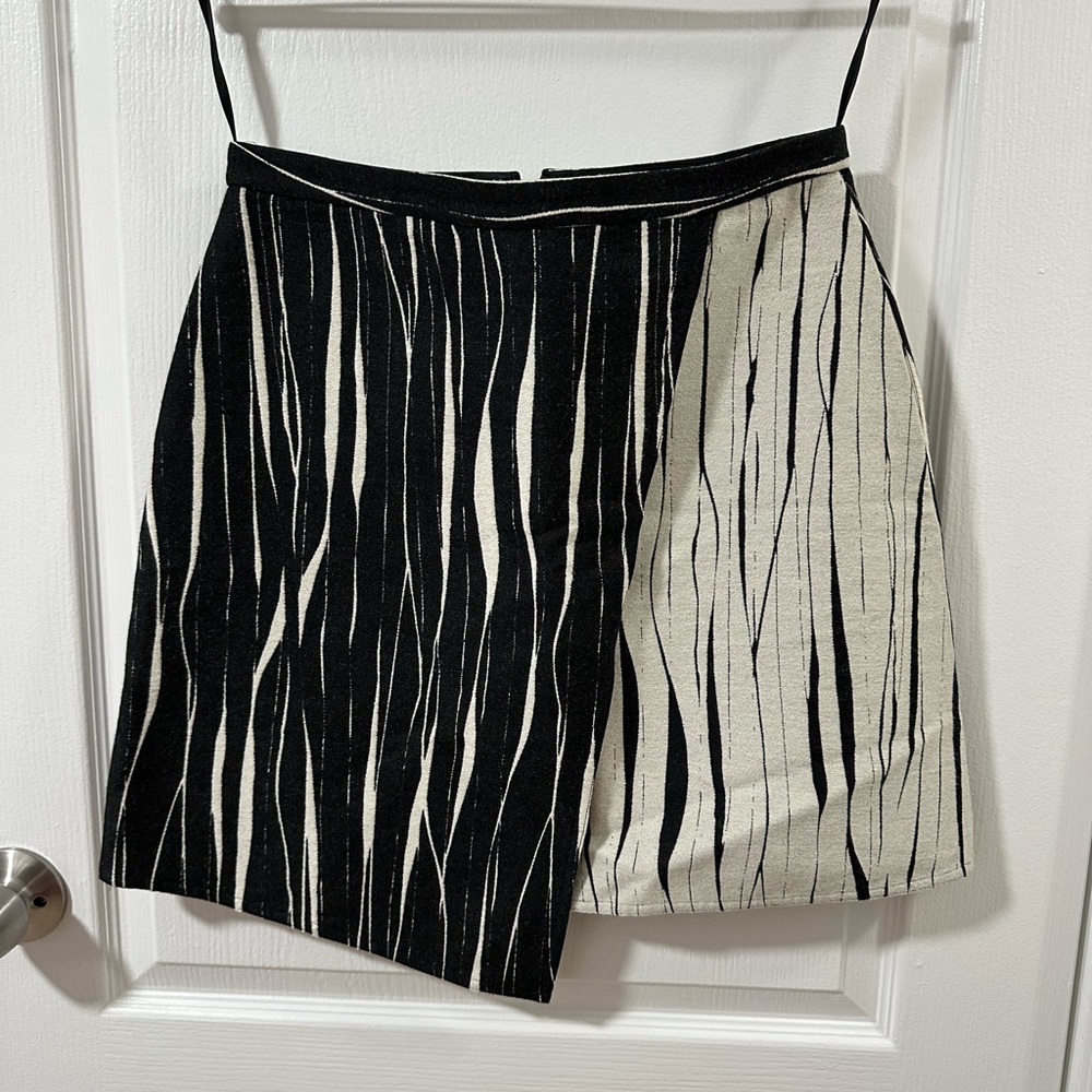 Anthropologie Raoul Black Asymmetrical Pencil Mini Skirt